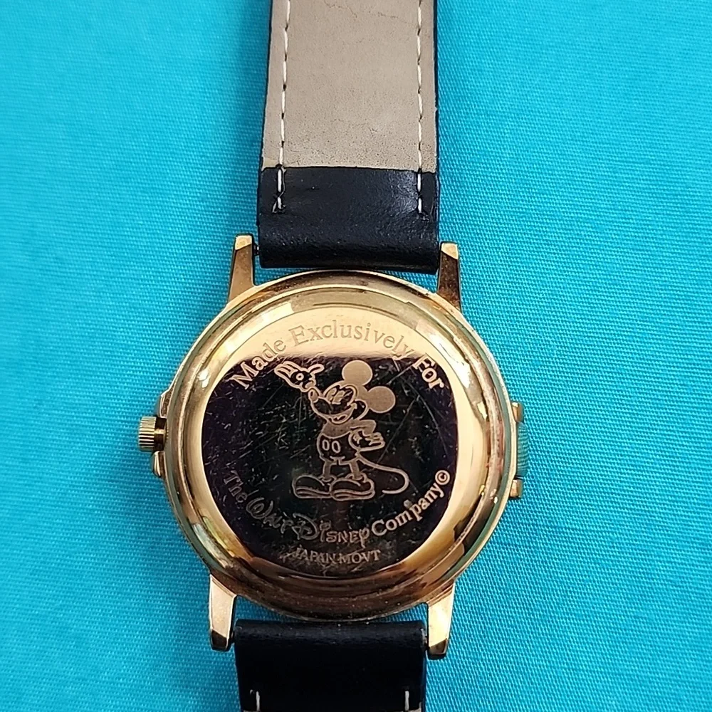 Rare Vintage Disney Pop Up Goofy Watch